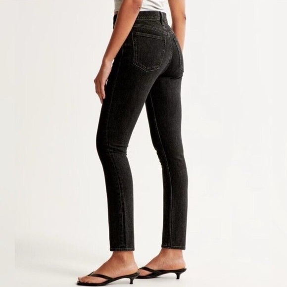 Abercrombie & Fitch Black The Skinny High Rise Denim Jeans Women’s Size 25/0 R - Picture 2 of 8